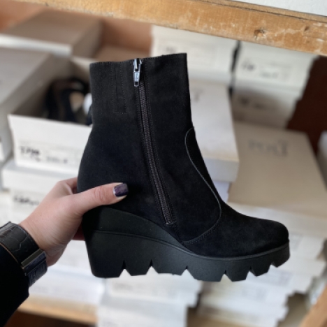 Ботинки женские №832-Р - Днепропетровская обувная фабрика POLI, Украина