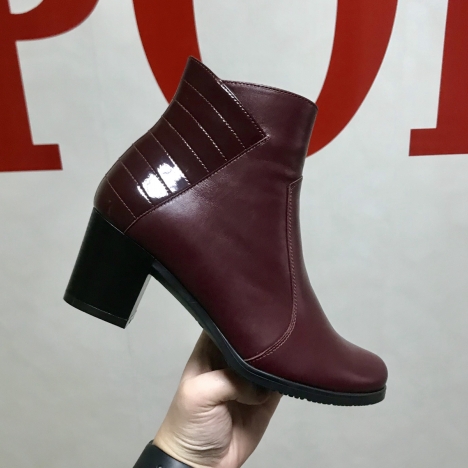 Ботинки женские №517 В розницу. Производитель: Днепропетровская обувная фабрика POLI